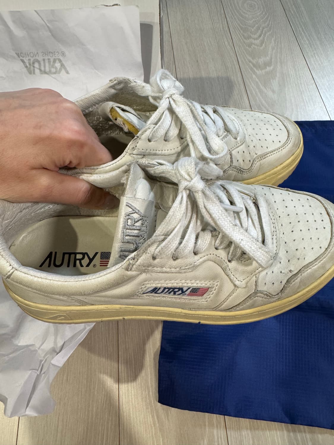 오트리 메달리스트 스니커즈 화이트 36 상품이미지2