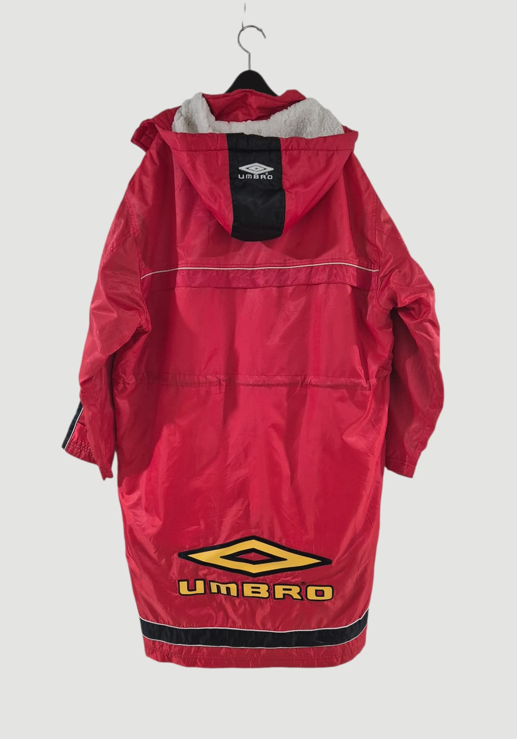 [105~110]엄브로 빅로고 롱돕바 오버핏 상품이미지3