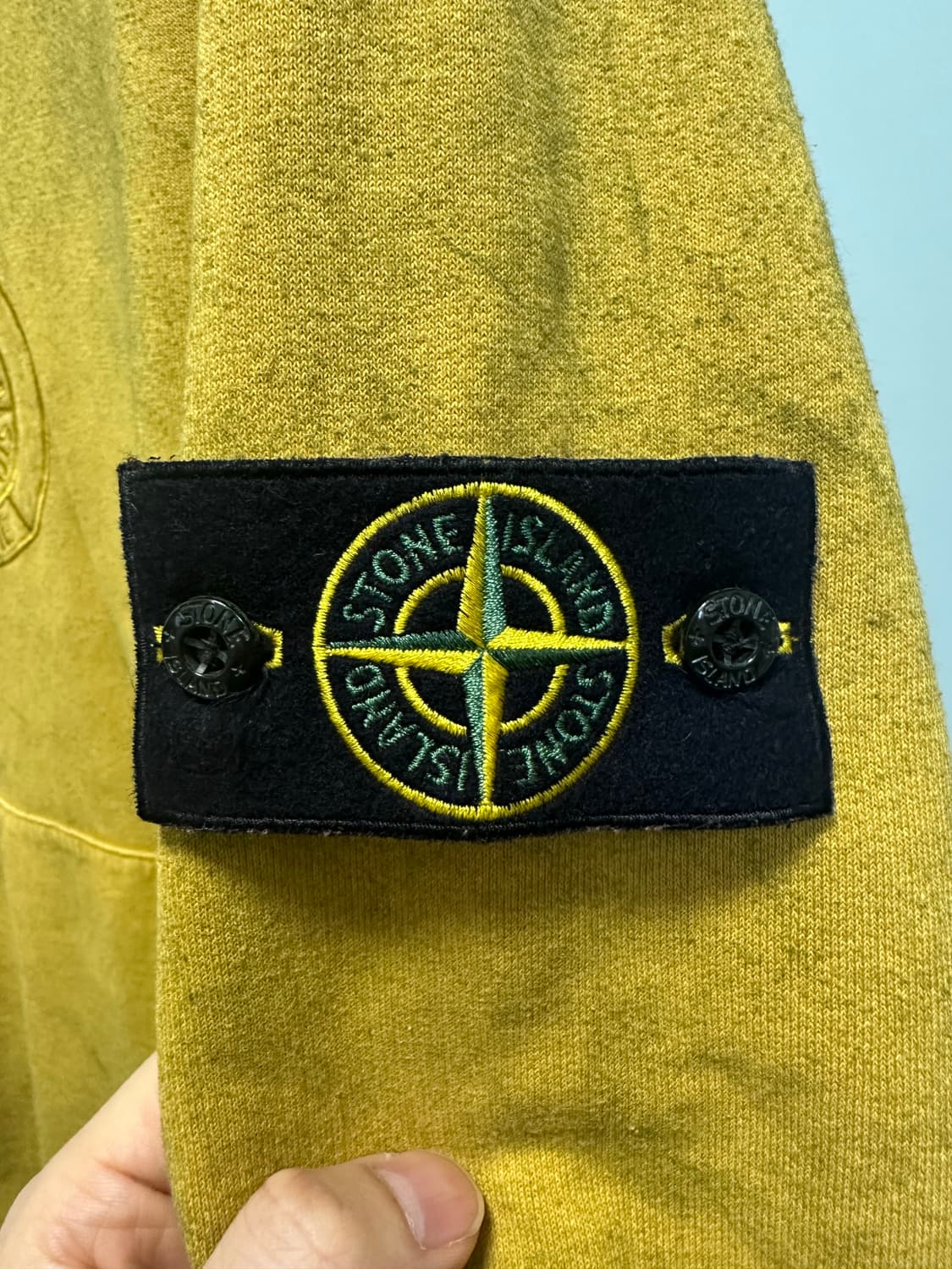 스톤아일랜드X슈프림 더스트 컬러 후드 스웨트셔츠 올리브 - 19SS 해 상품이미지6