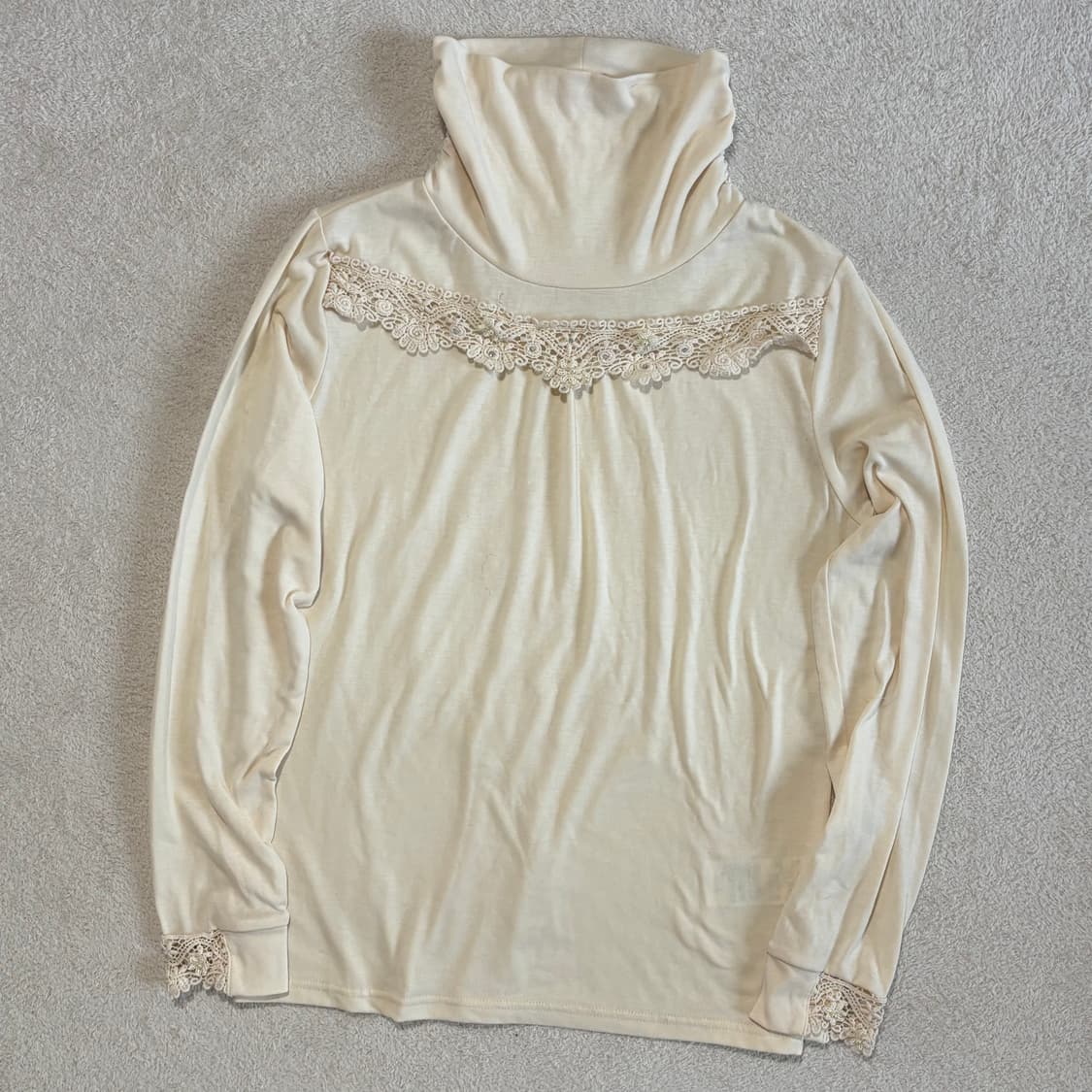 일본빈티지 액시즈팜 아이보리 레이스 플라워포인트 이너 탑 상품이미지1
