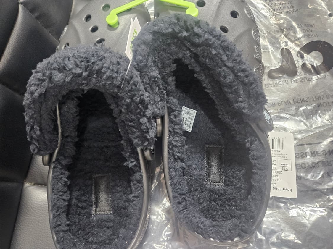 크록스 블랙  바야 라인드 퍼즈 스트랩 클로그 새상품 상품이미지3