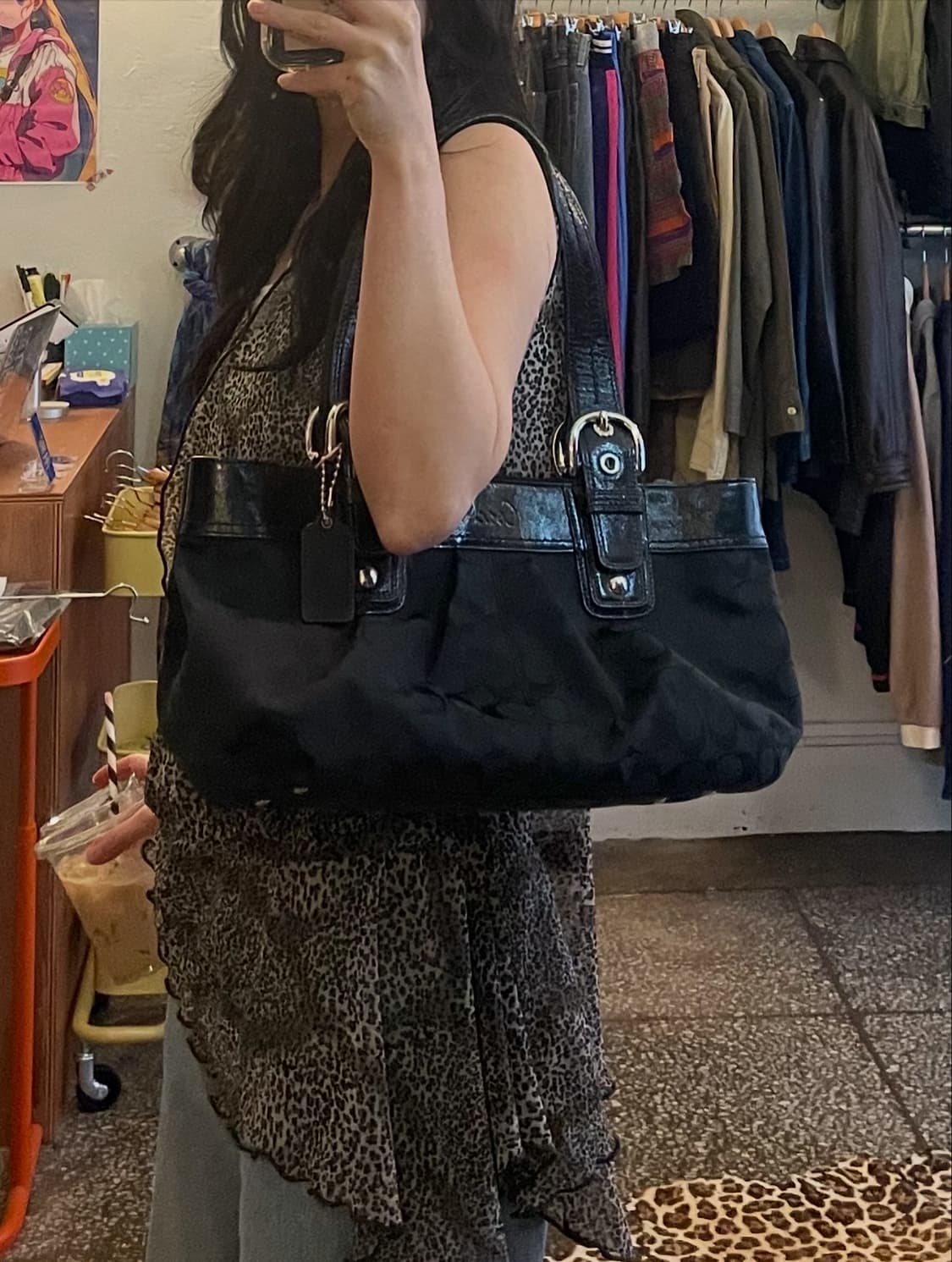 코치 시그니처 숄더백 [무배] 상품이미지2