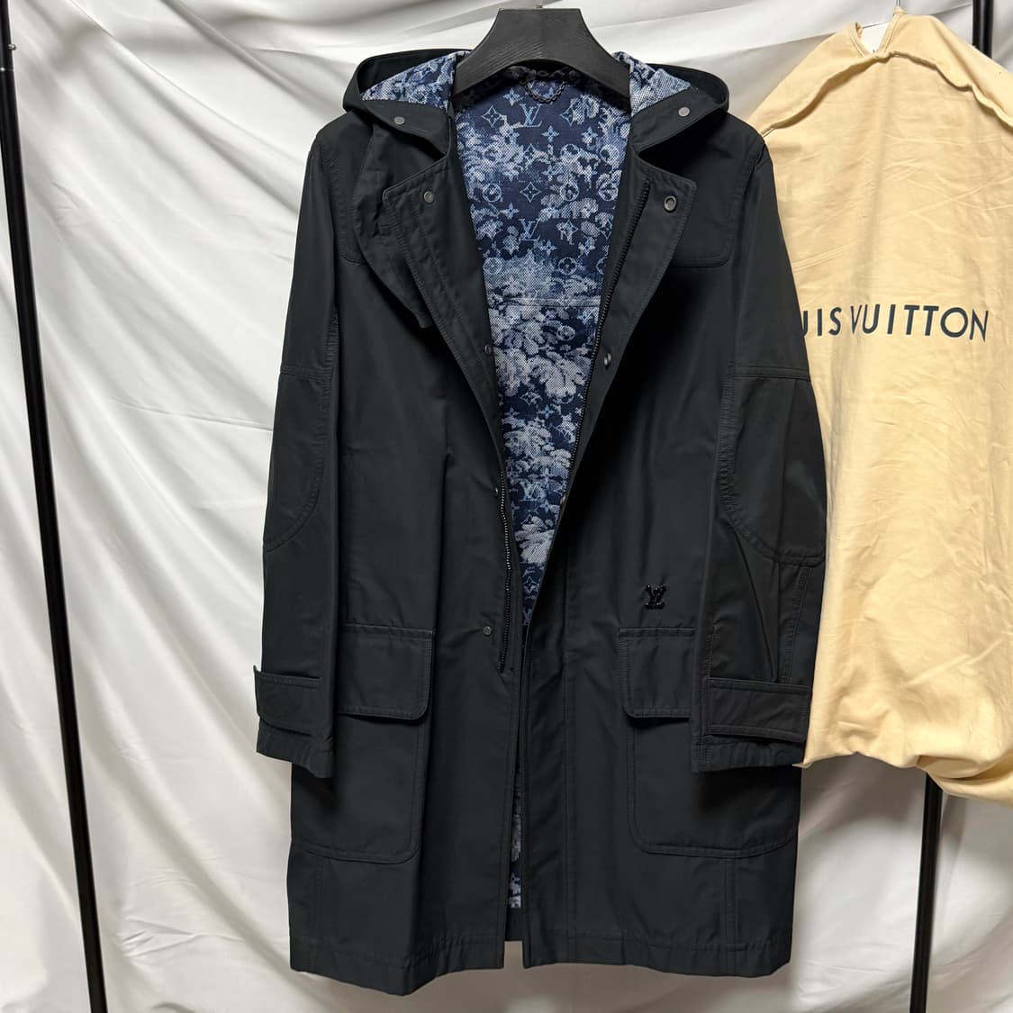 [S+급/50] 루이비통 테피스트리 필드 자켓 블랙 상품이미지1