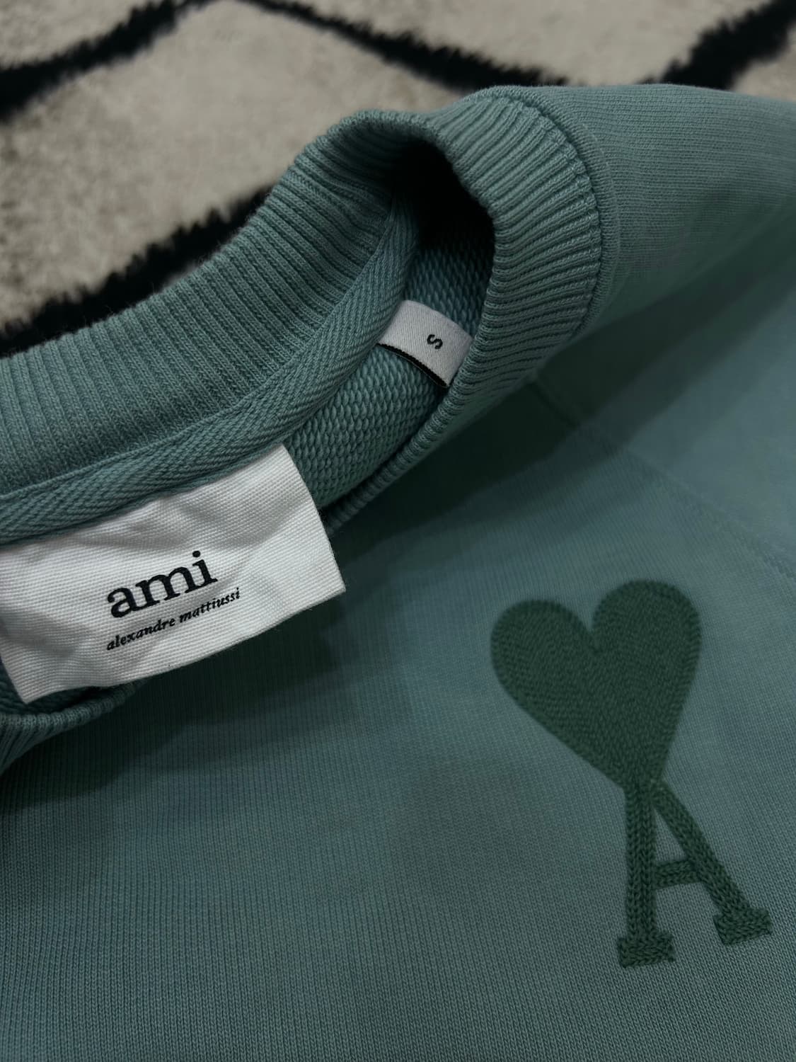 [S]AMI 톤온톤 하트로고 맨투맨/아쿠아그린 상품이미지5