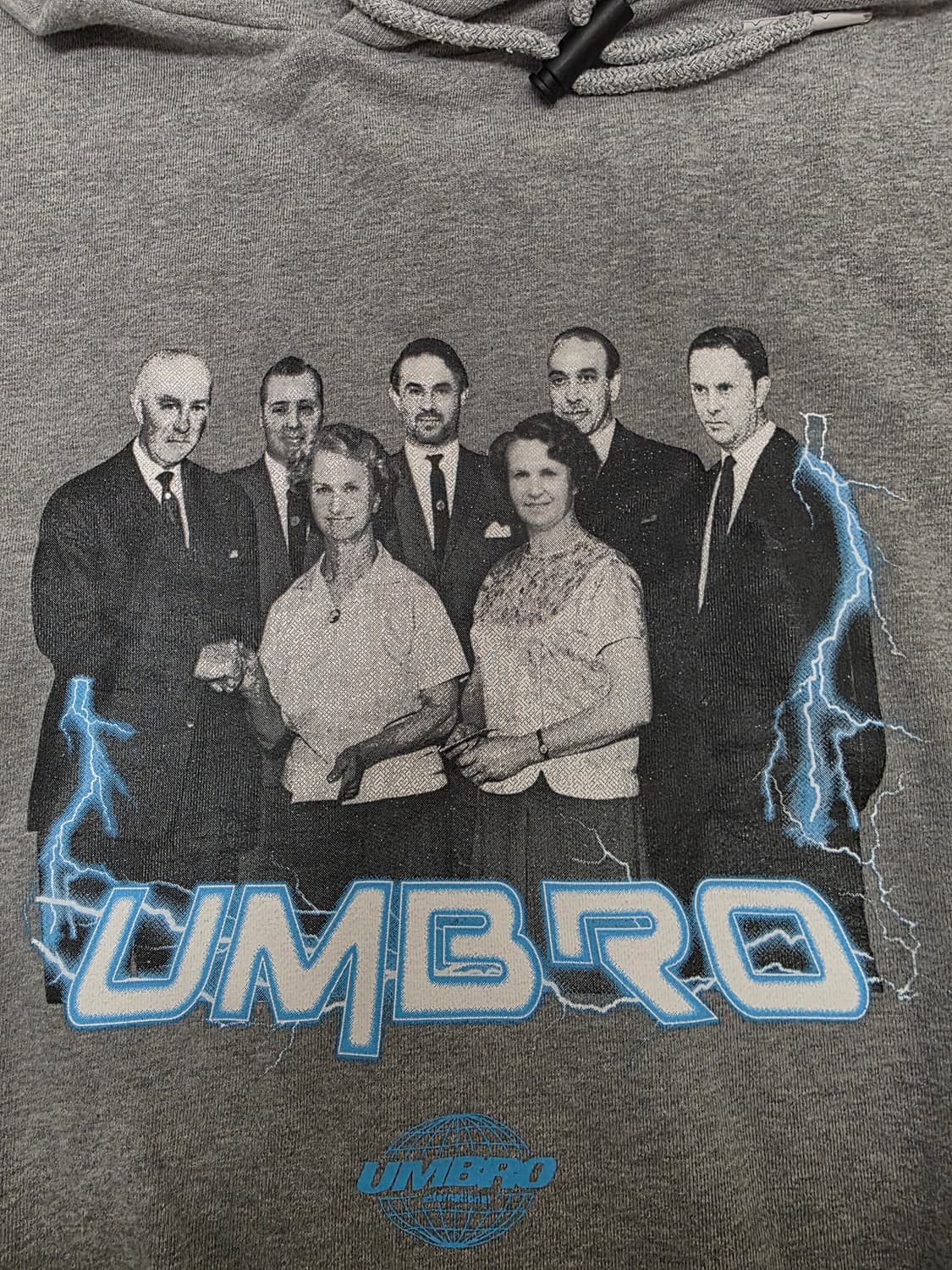 엄브로 오버핏 프린팅 후드티 100 상품이미지4