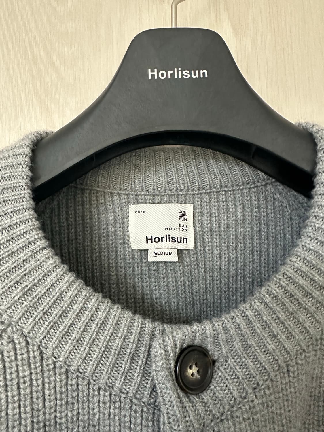 홀리선 아네트 가디건 M사이즈 판매합니다. 상품이미지2