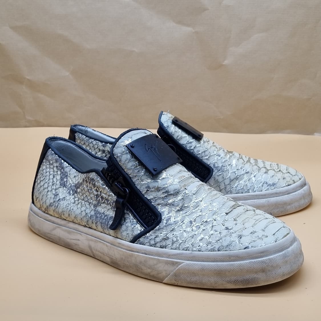 쥬세페자노티 슬립온40 255 상품이미지1