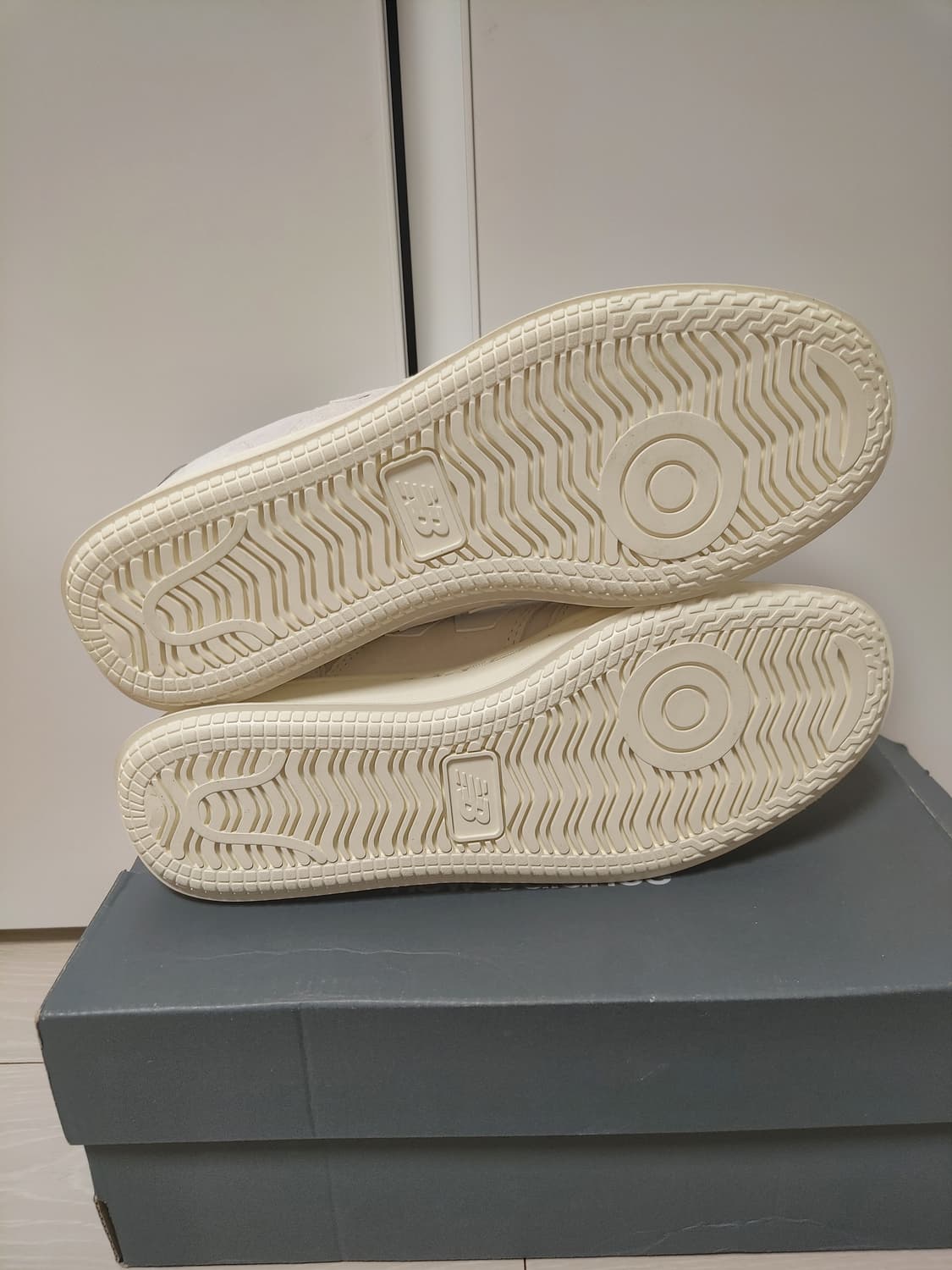 새상품 뉴발란스 T500 275 상품이미지7