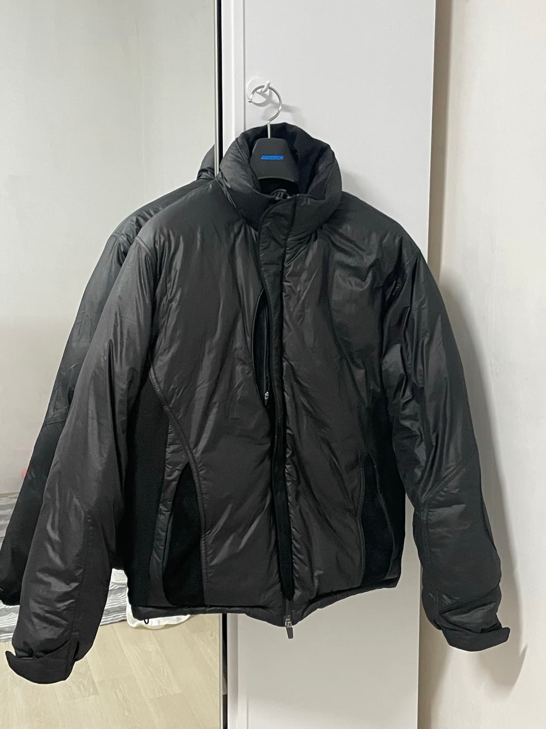 xlim ep6 블랙 패딩 팝니다 상품이미지1