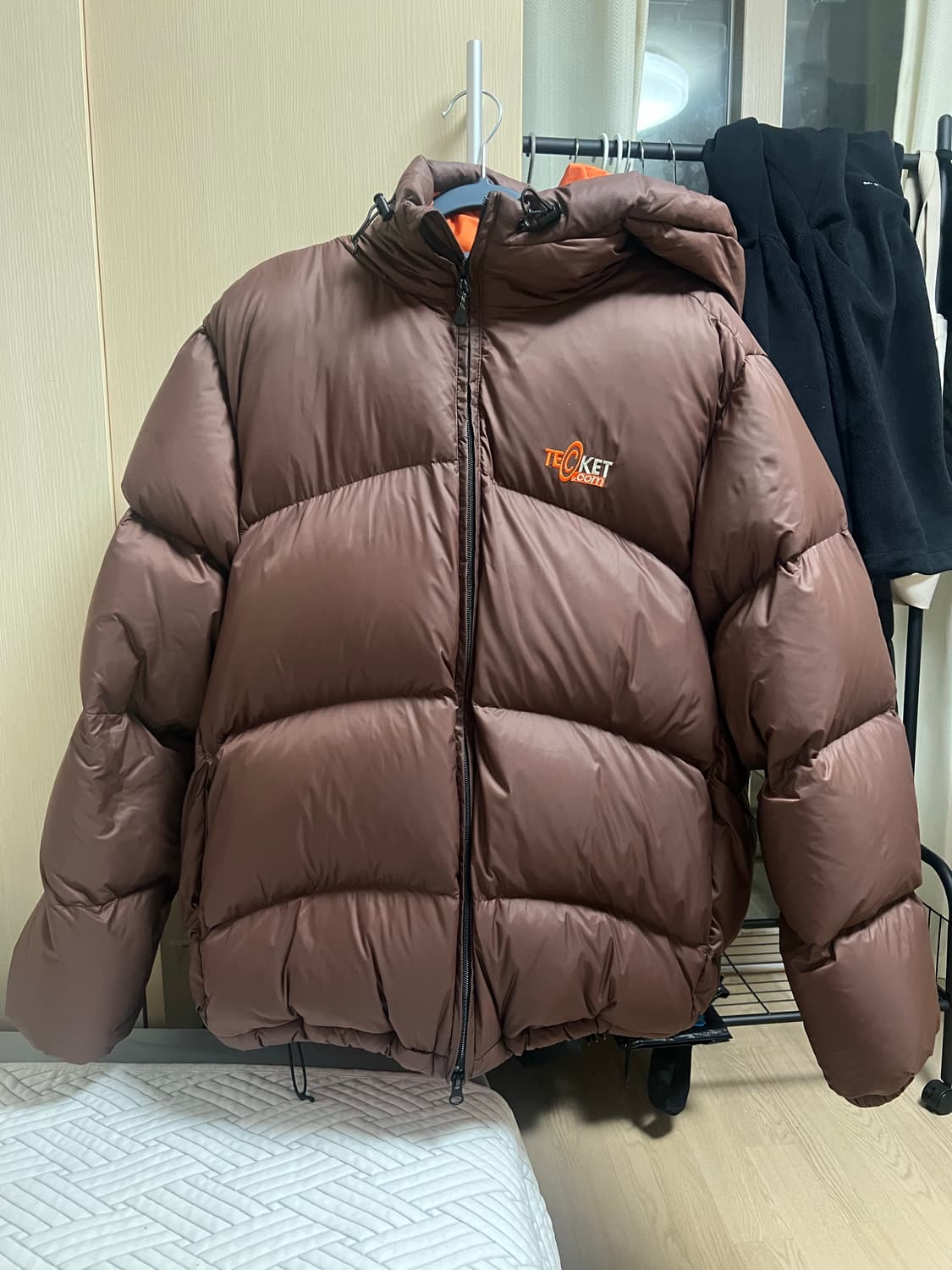 테켓 teket dot-com down jacket 패딩 브라운 상품이미지2