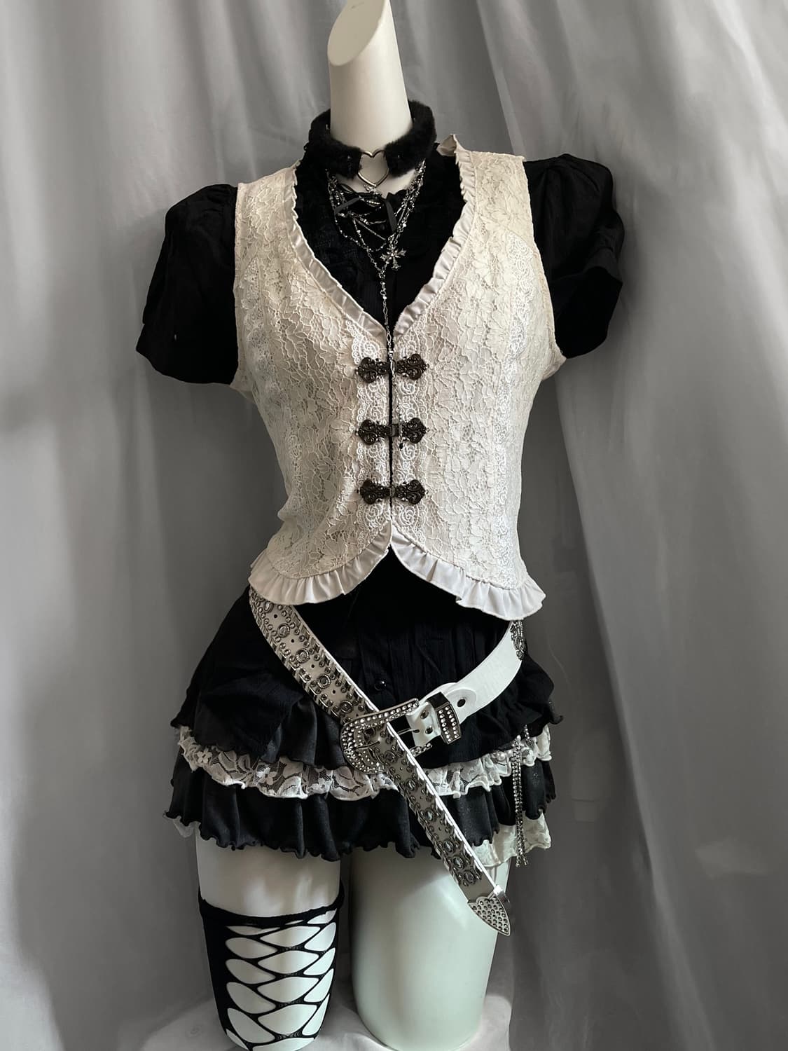 Ivory vest 상품이미지1