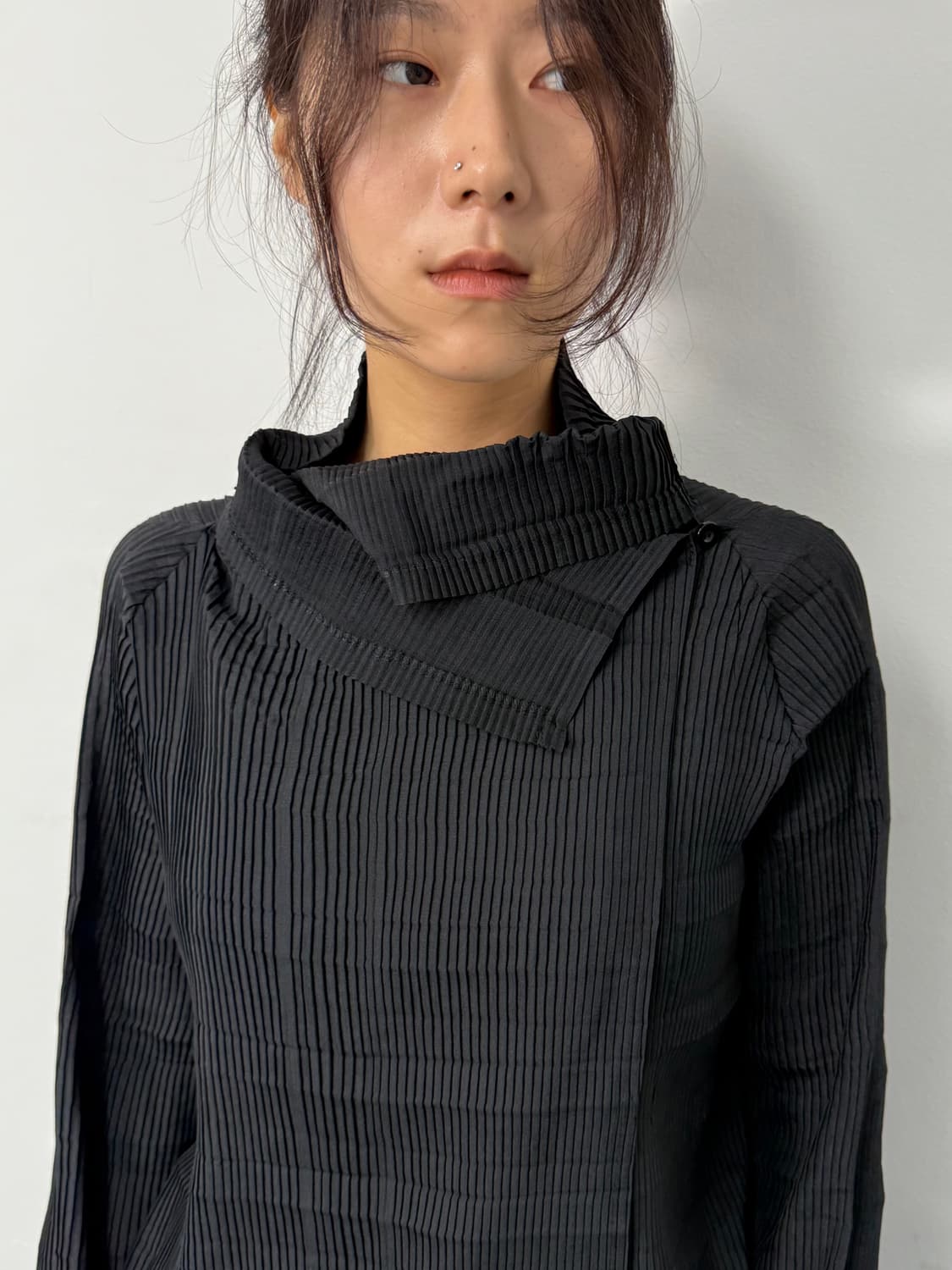 vintage asymmetric pleated top 상품이미지2