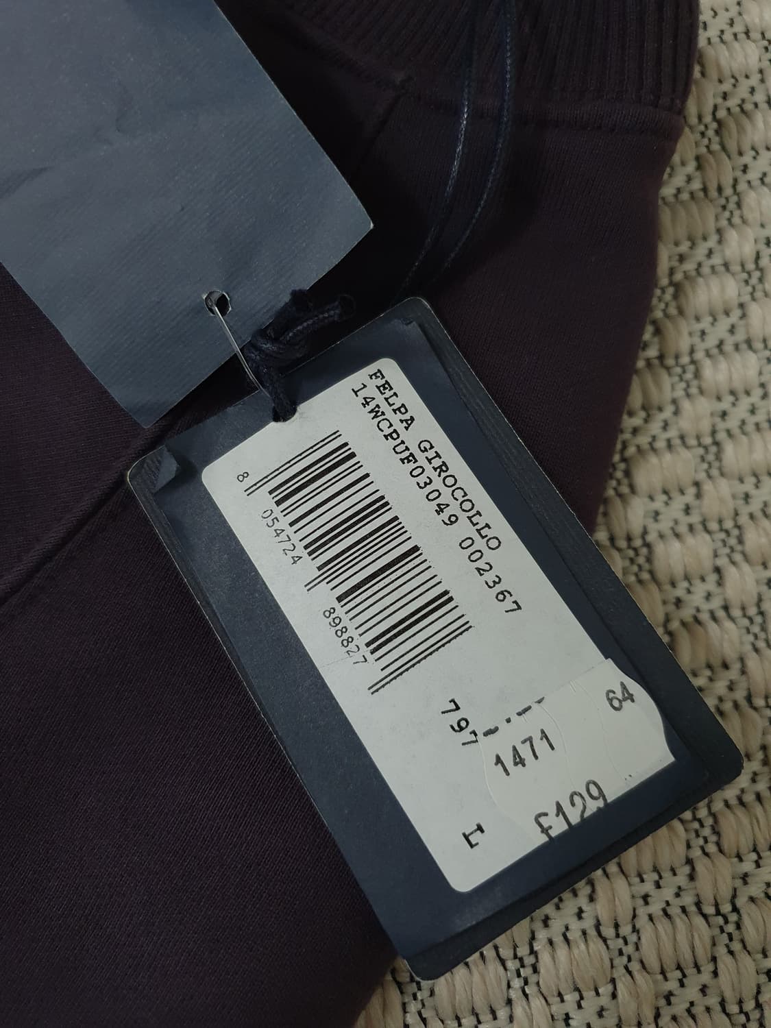 자수가 들어간 보라색 스웨트셔츠 상품이미지5