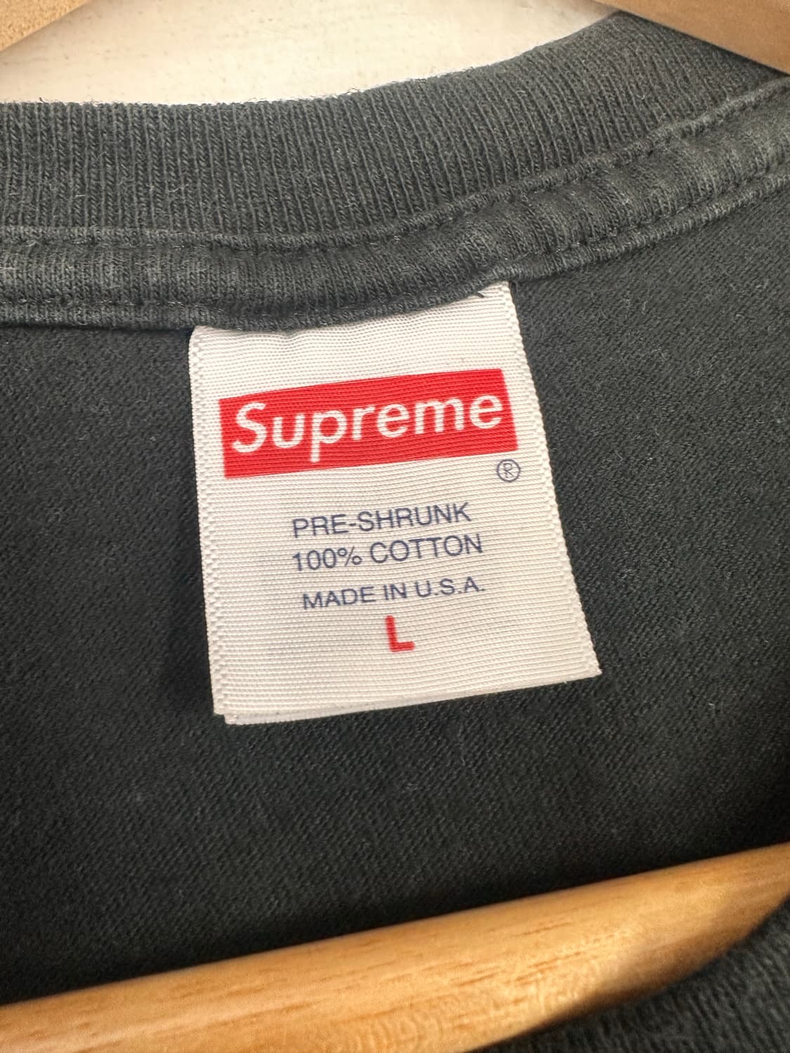 (L)슈프림 퓨추라 박스로고 반팔 블랙 상품이미지3