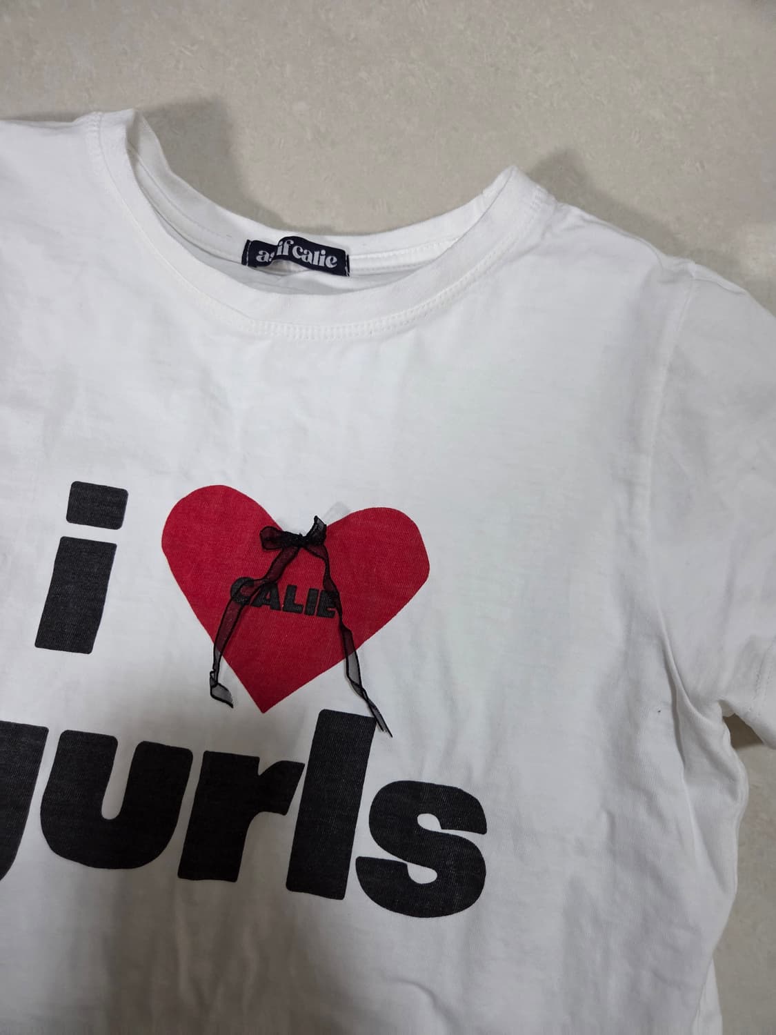 에즈이프캘리 gurls 크롭 반팔티셔츠 글로니 aeae 상품이미지2