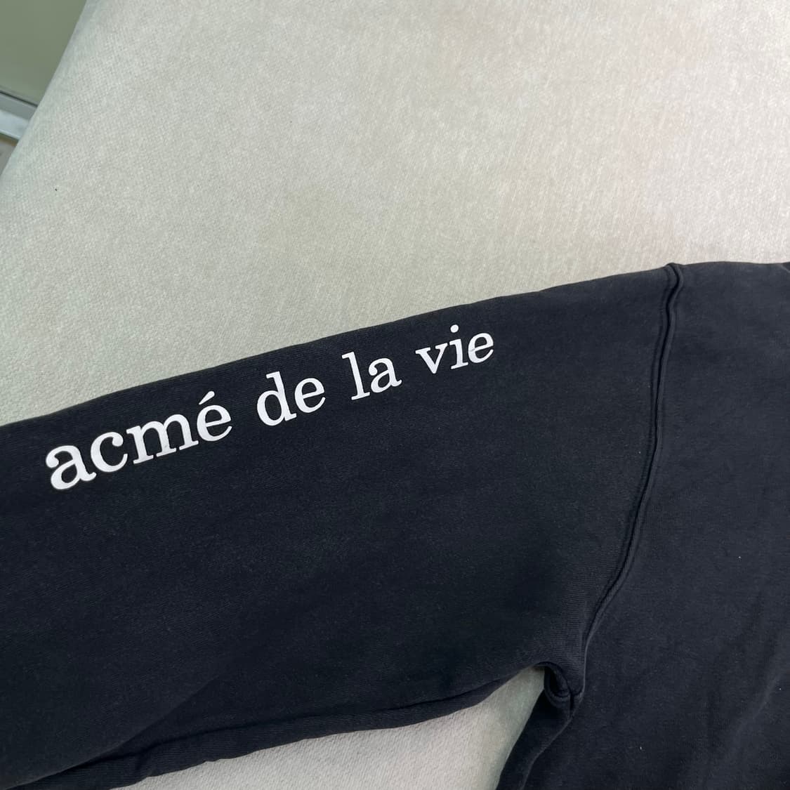 100 아크메드라비 후드티 상품이미지6