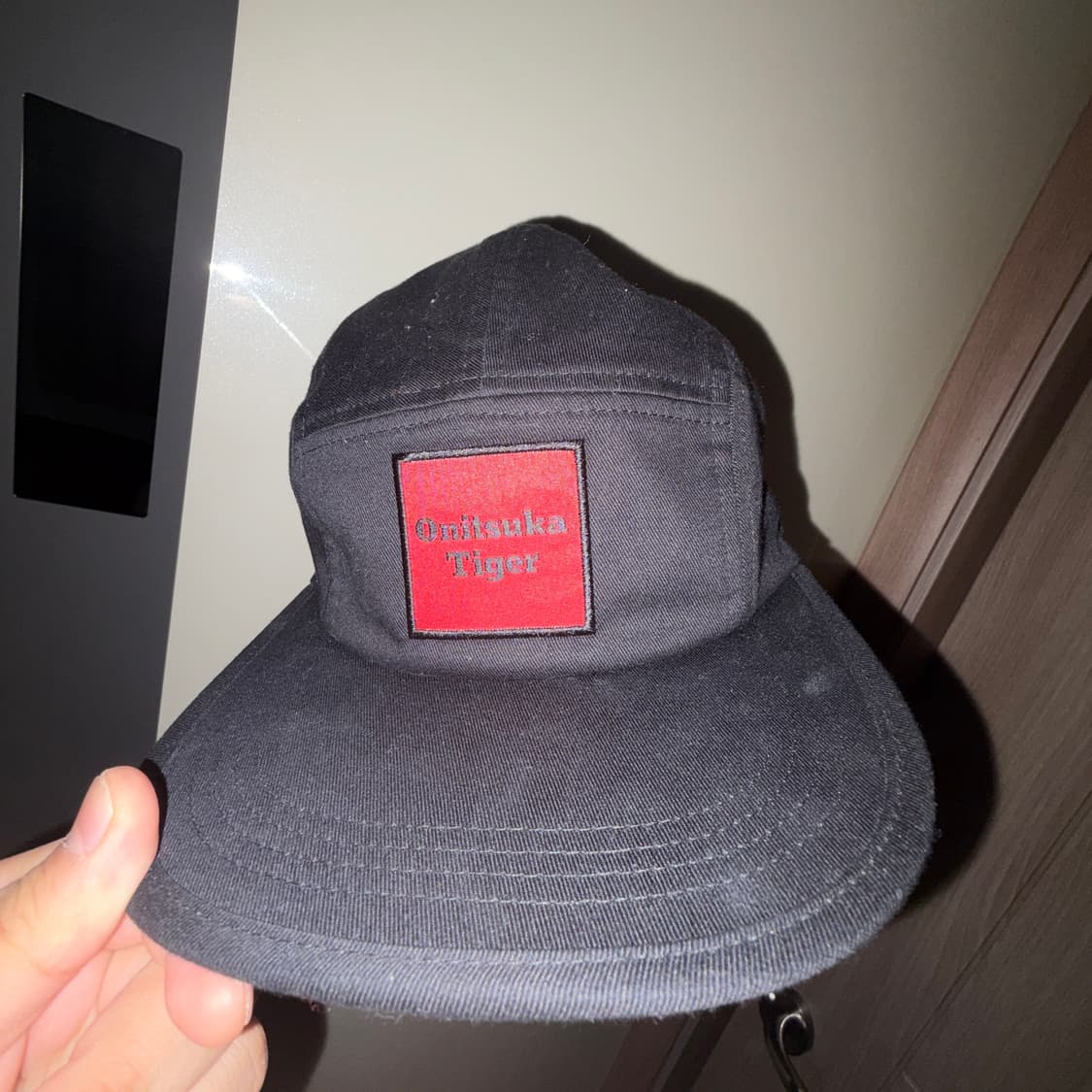 오네츠카타이거 캠프캡 상품이미지1