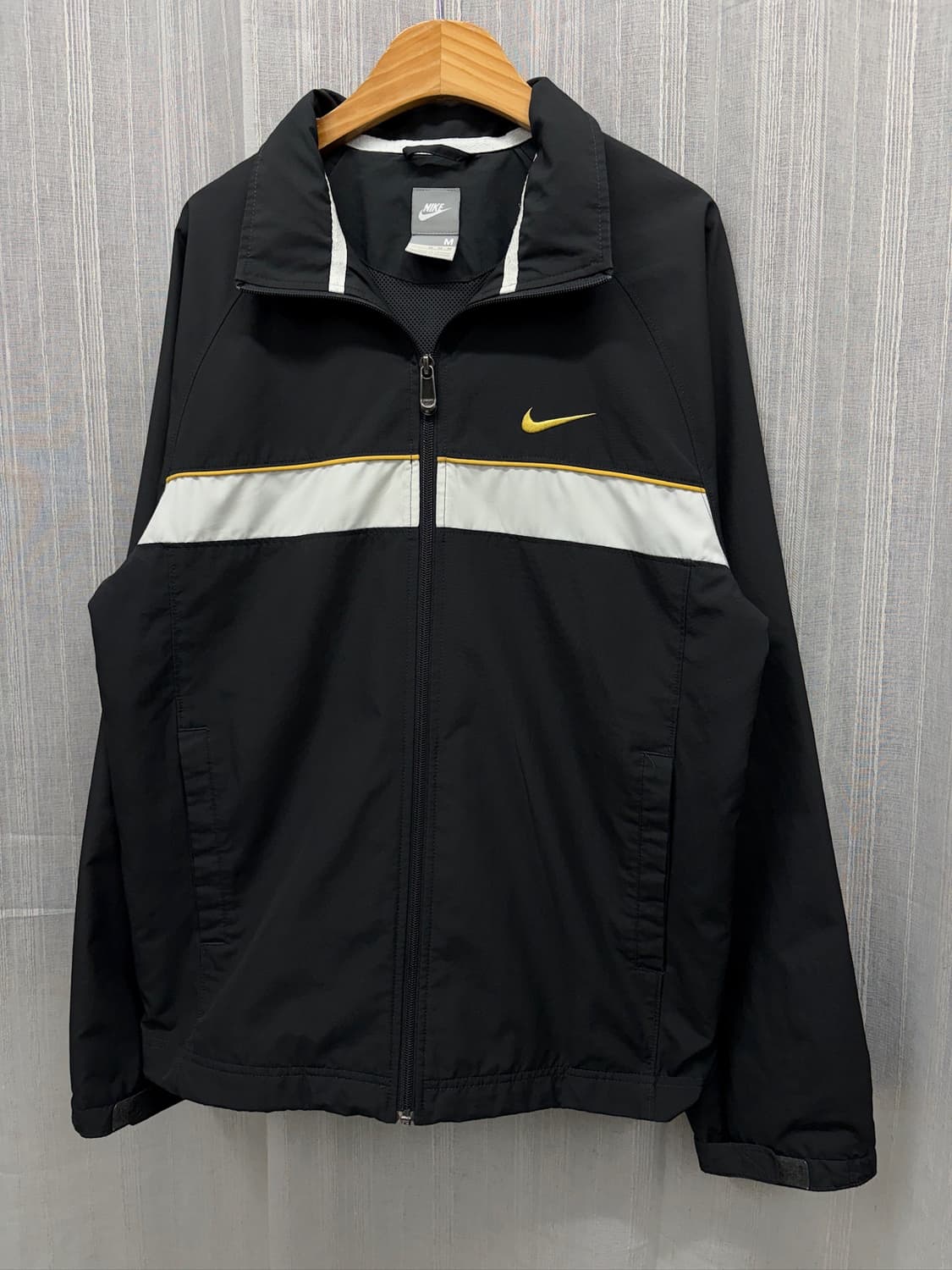 나이키 빈티지 바람막이 자켓 상품이미지1