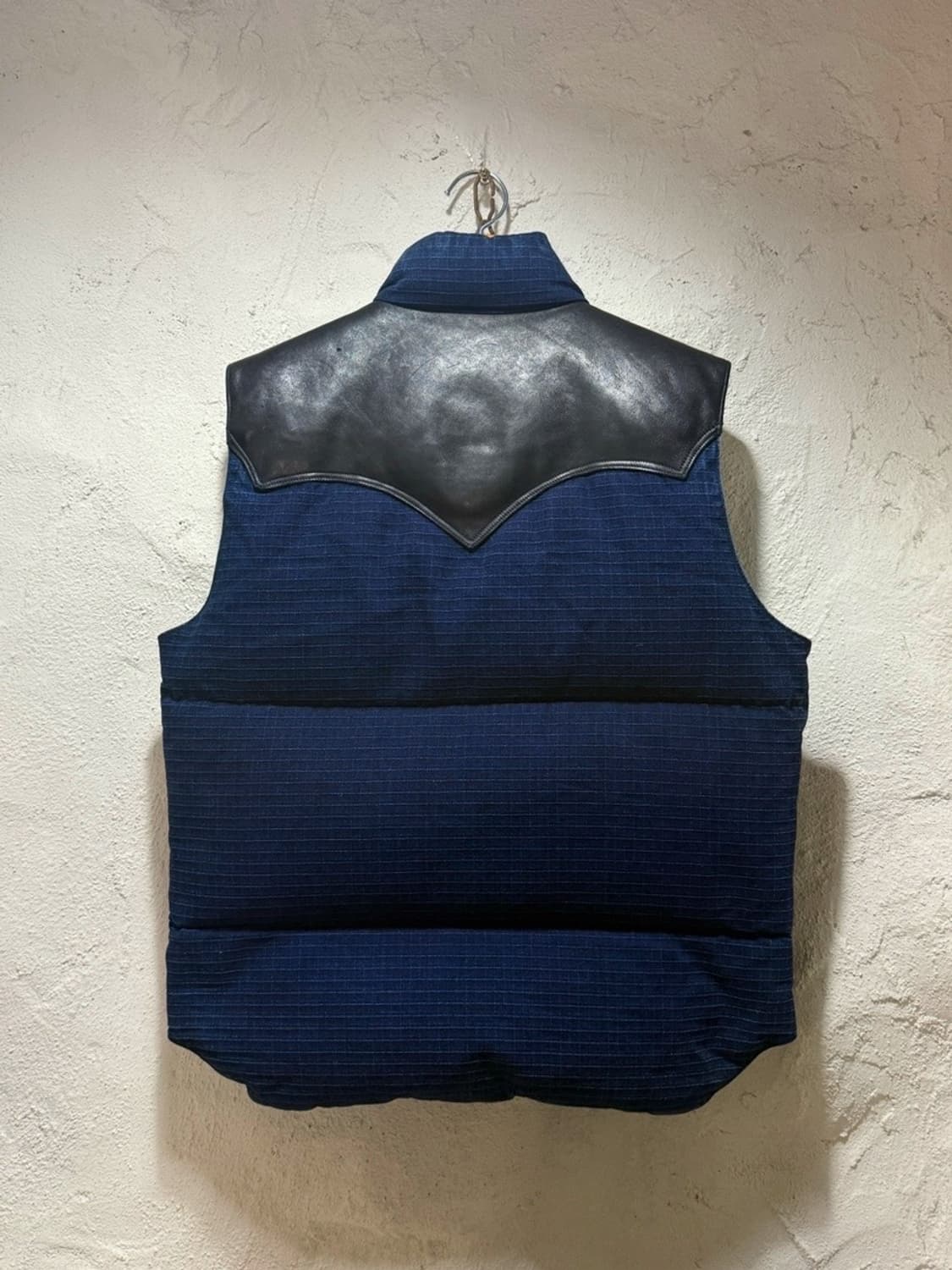 록키마운틴x웨어하우스 RMFBxWarehouse 인디고 페더베드 베스트 상품이미지3