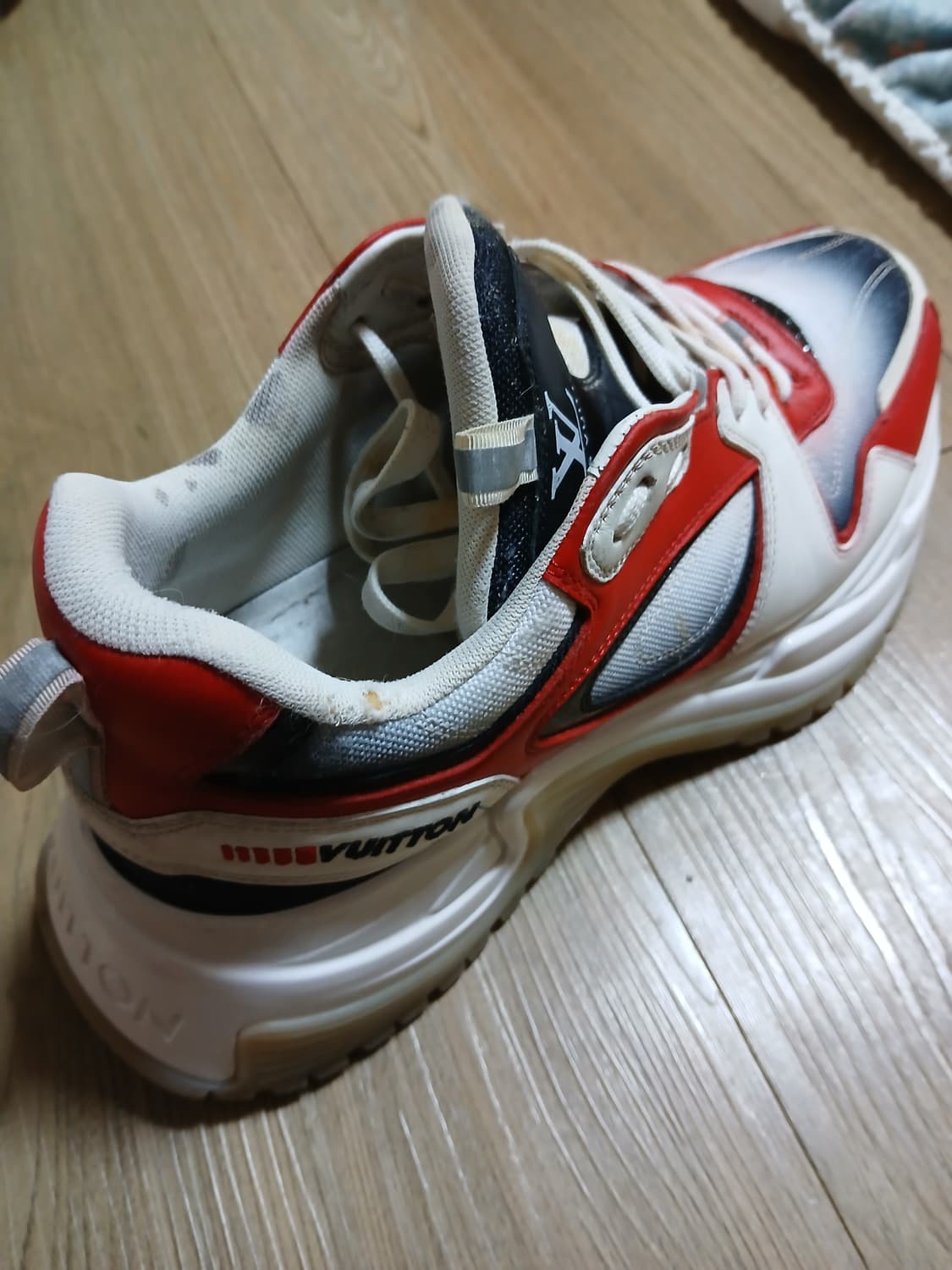 루이비통 키높이 스니커즈  260 상품이미지3