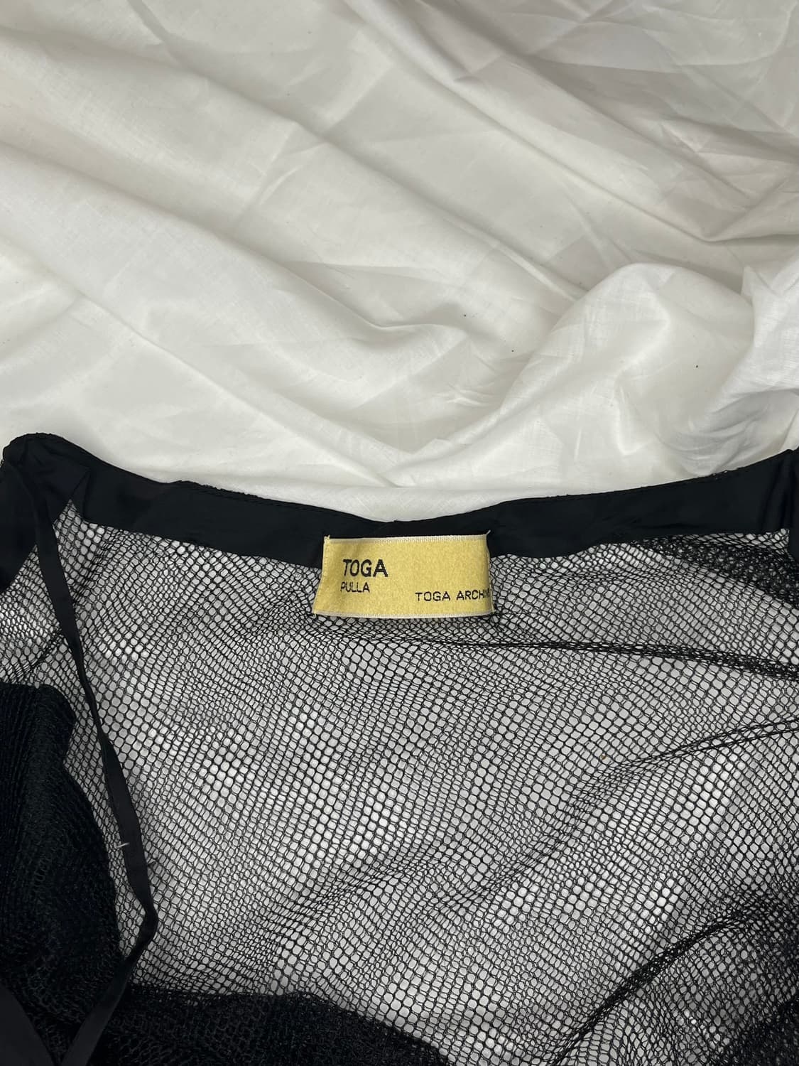 토가 풀라 메쉬 페플럼 캐미솔 탑 상품이미지3