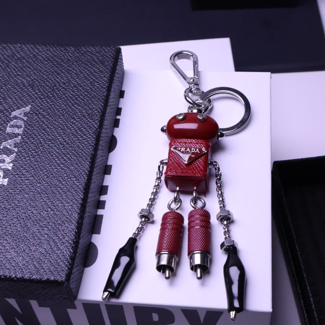 프라다 열쇠고리 상품이미지8