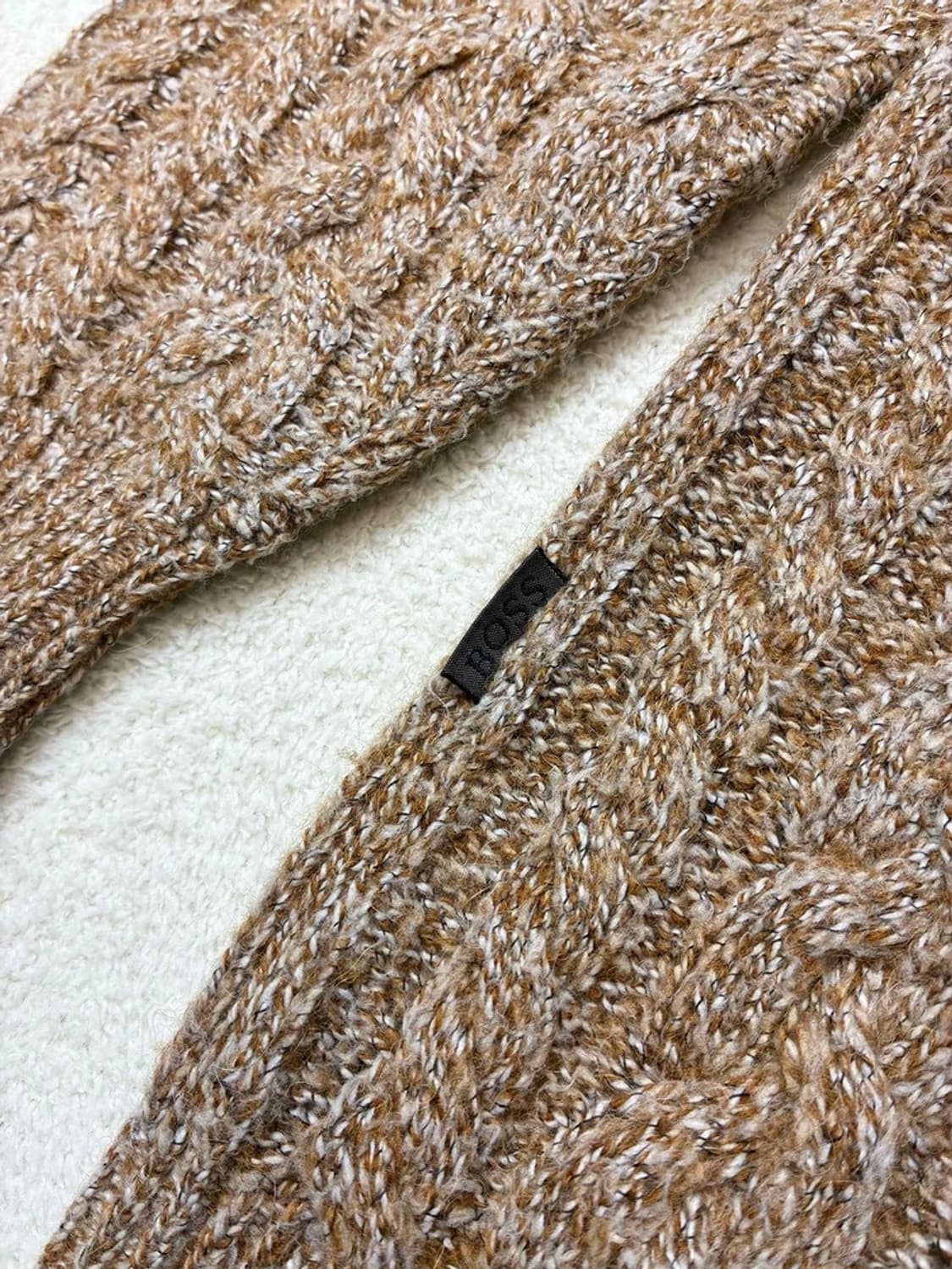 휴고보스 00's 꽈배기 브라운 울 니트 PN5921 상품이미지4