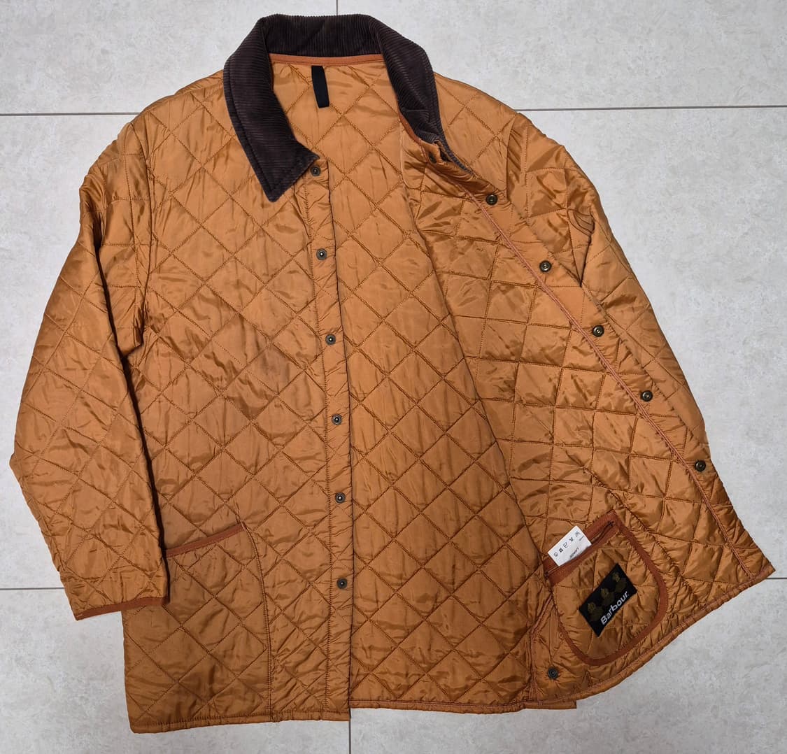 Barbour
Quilted Jacket
LIDDESDALE (L)
 상품이미지3