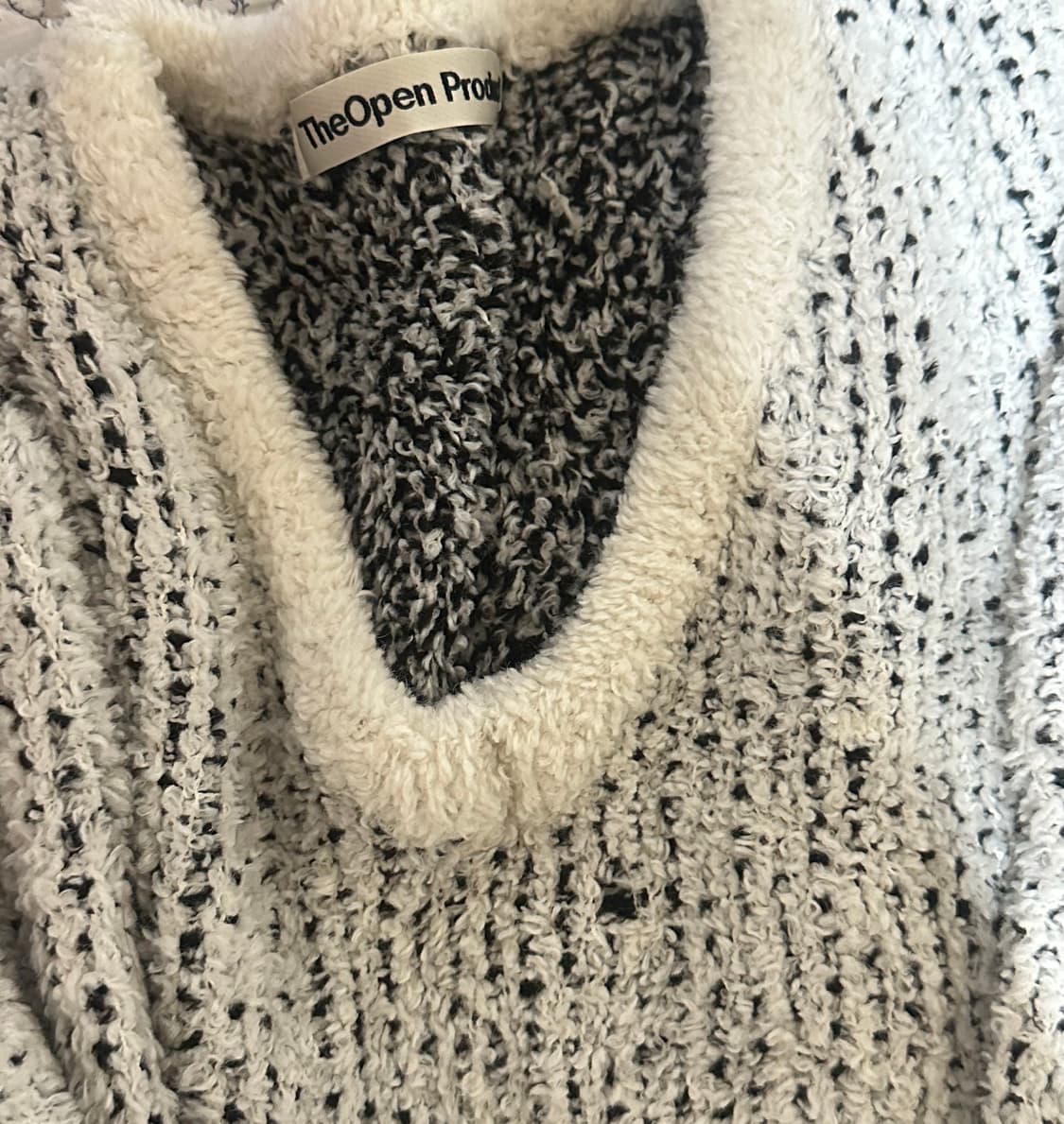 (한소희착용) 더오픈프로덕트(openyy) 새턴 자카드 스웨터 상품이미지3