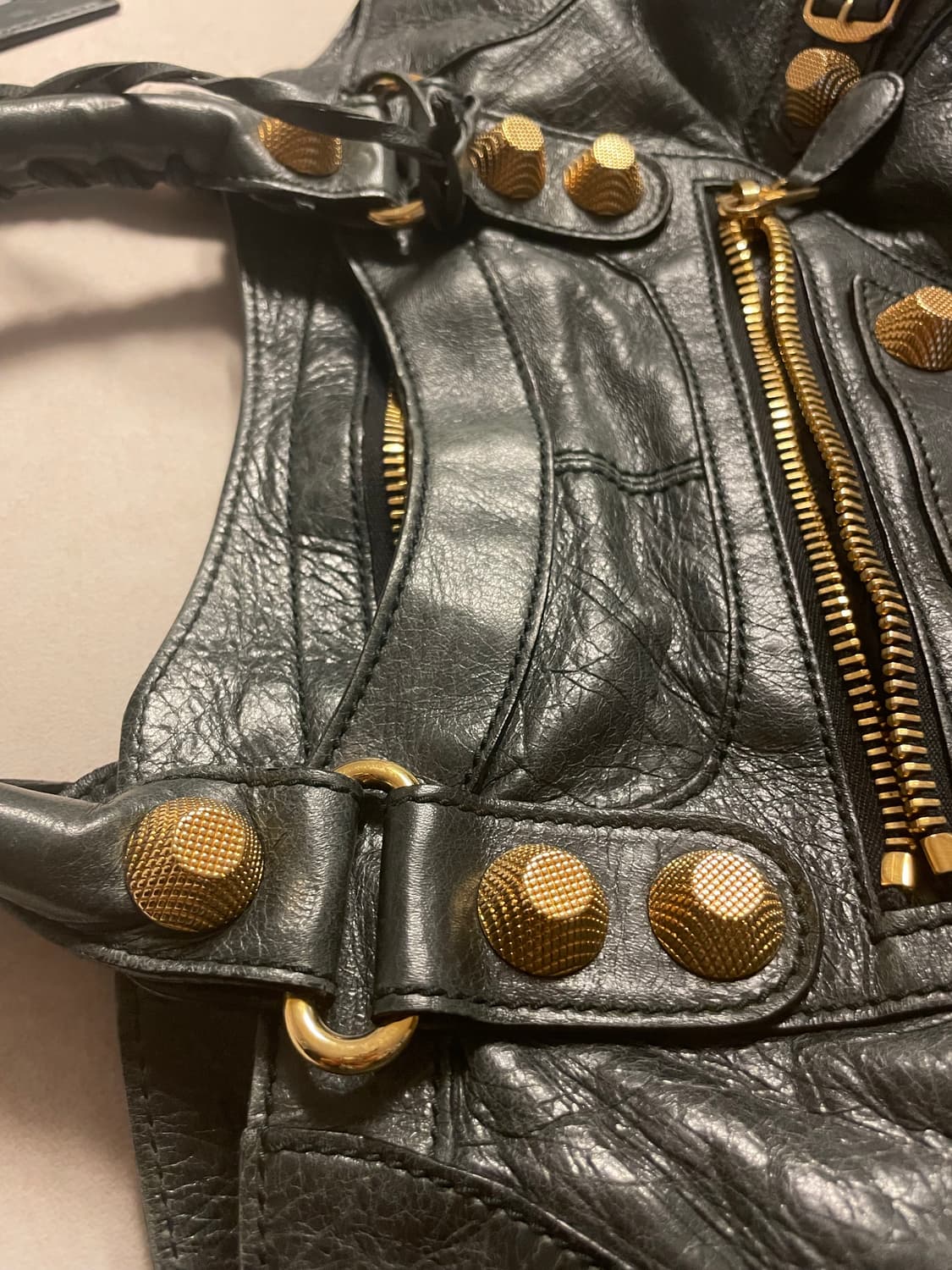 발렌시아가 모터백 자이언트 파트타임 상품이미지7