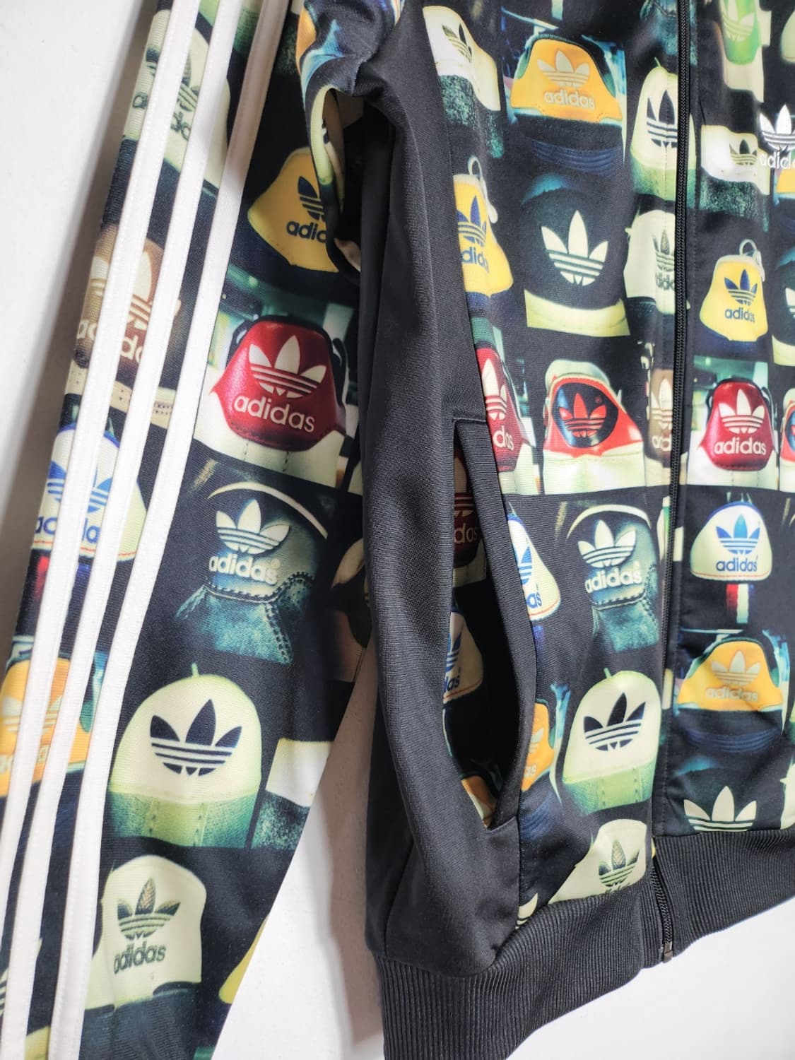 아디다스 AOP 한정판 패턴 트랙탑 져지 상품이미지4