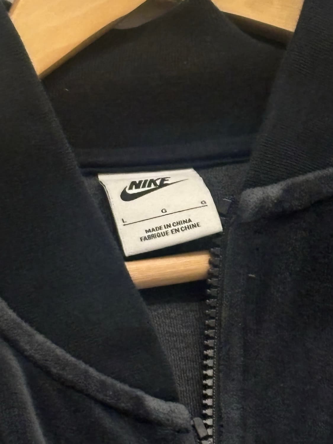 나이키 벨벳 집업 L 상품이미지2