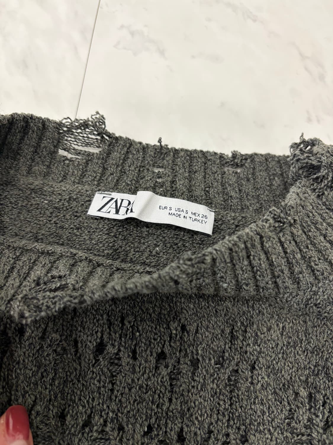 zara destroyed open-work knit 상품이미지3