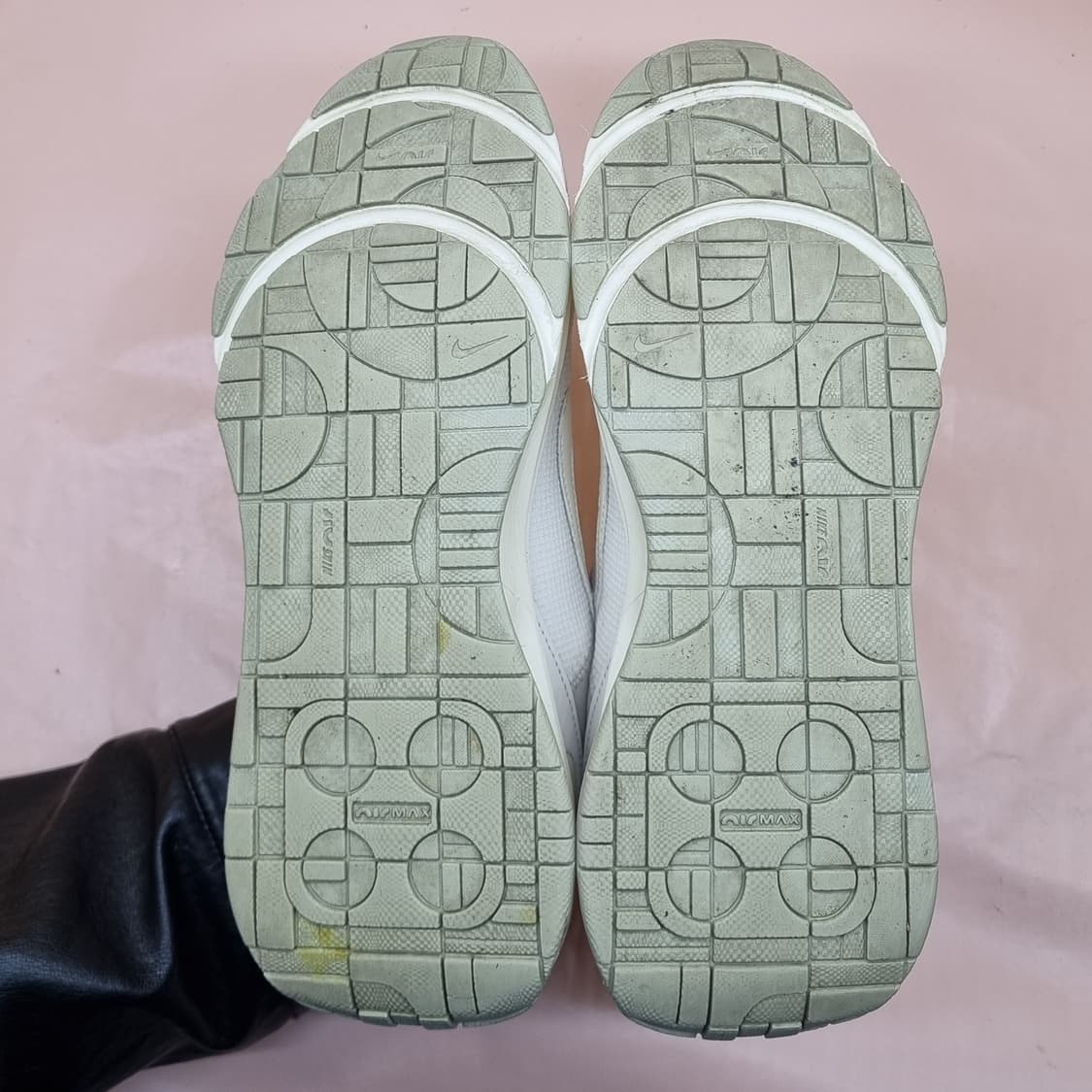 나이키 에어맥스 와이드 여성운동화245 상품이미지3