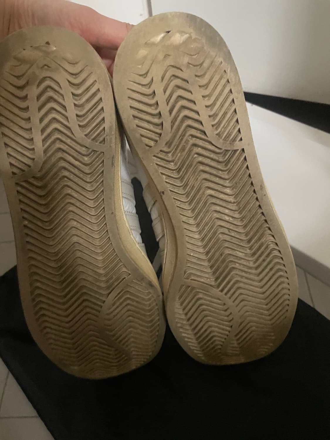 032c 아디다스 42사이즈 상품이미지5