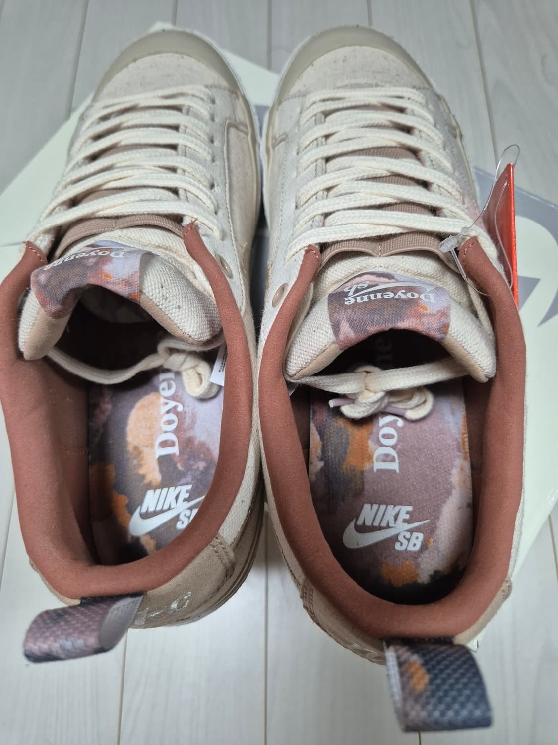 [새상품] 나이키 sb 블레이저 로우 도옌 280 상품이미지3