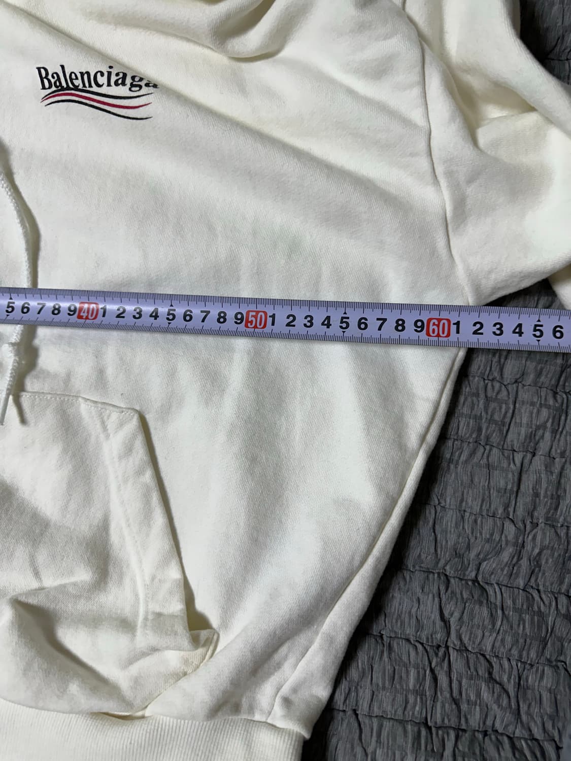 발렌시아가 웨이브 로고 후드티 아이보리 상품이미지6