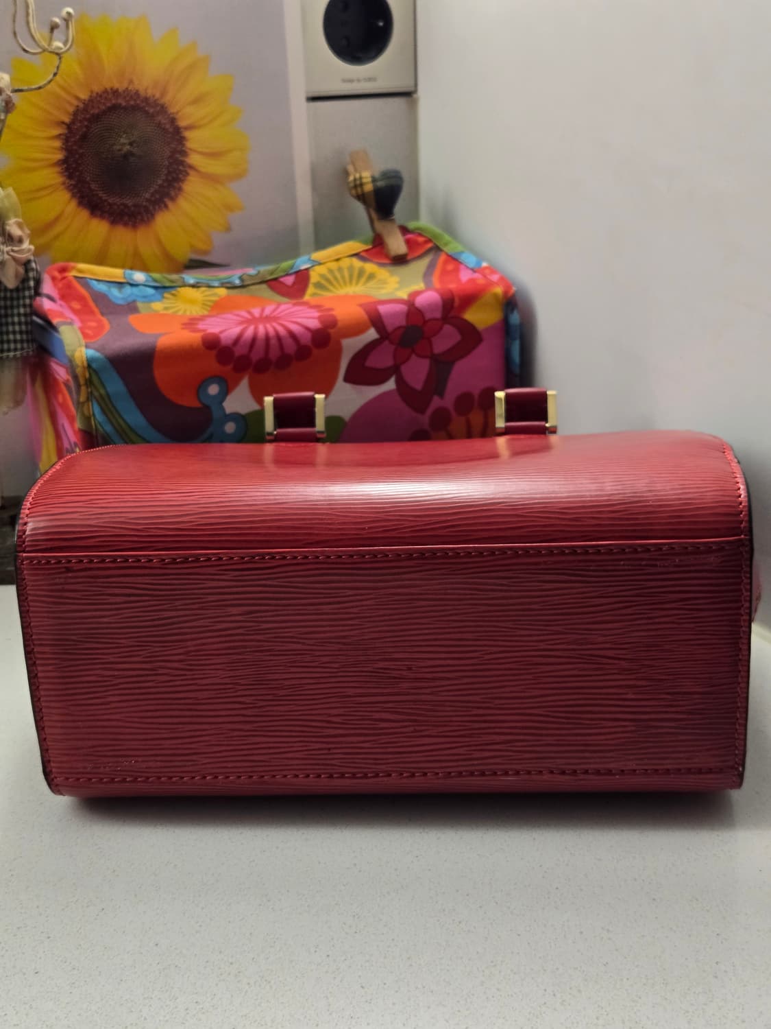 루이비통 퐁뇌프 에삐 가죽 토트백  M52505E (정품) 상품이미지4