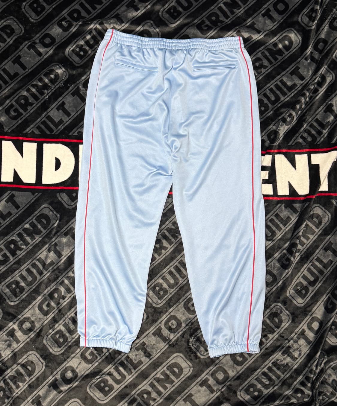 슈프림 트리콧 트랙 팬츠 라이트 블루 상품이미지2