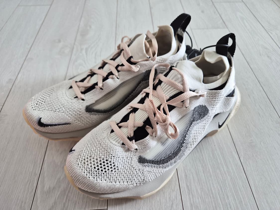 나이키 플라이니트 코코넛 밀크 팝니다(새제품) 상품이미지1