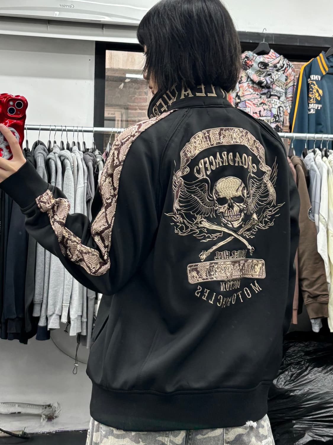 밴슨 레더 뱀피 사이드 라인 집업 상품이미지1