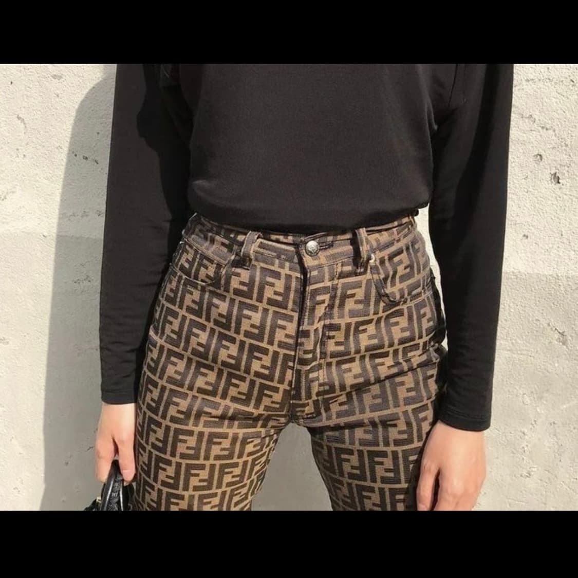 펜디 주카 로고 팬츠 상품이미지1