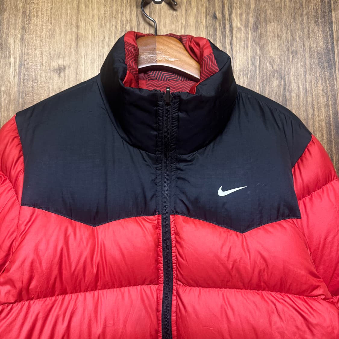 NIKE RED REVERSIBLE PADDING  상품이미지4
