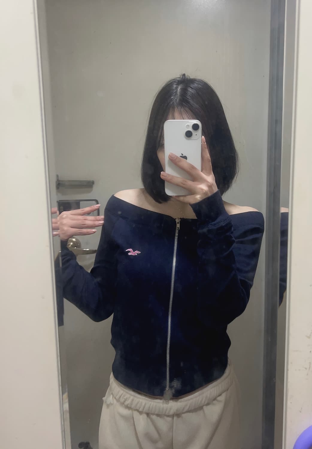 (유일 희귀 매물) 홀리스터 오프숄더 집업 네이비 상품이미지1