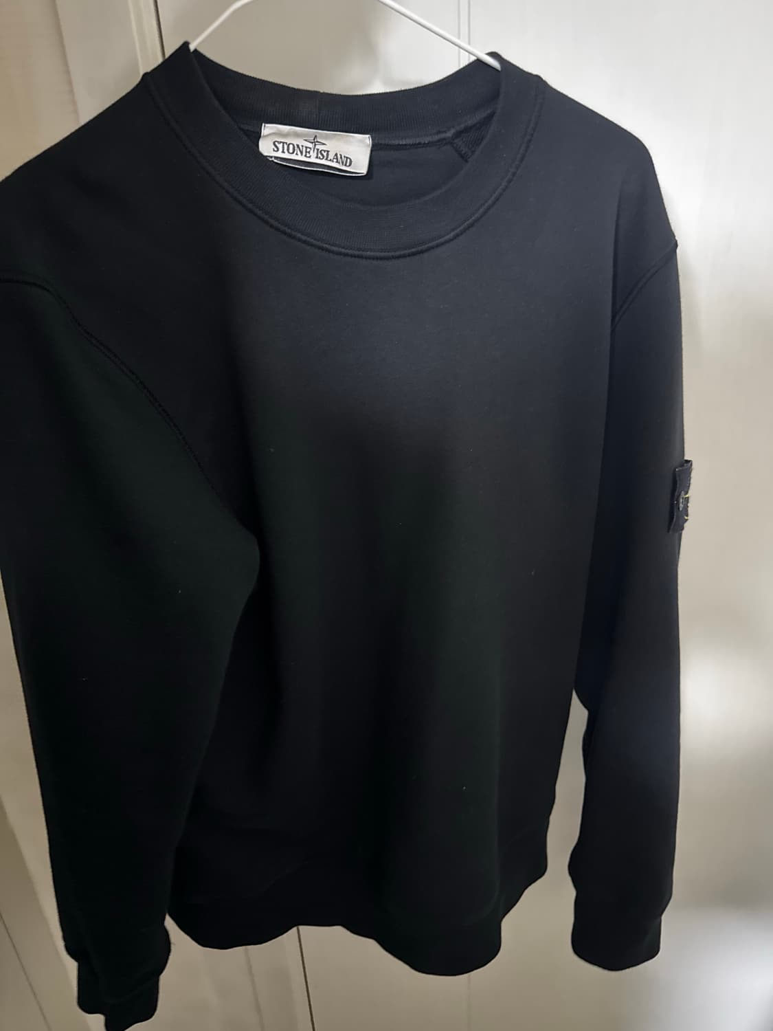 스톤 아일랜드 맨투맨 25FW S 사이즈 상품이미지1