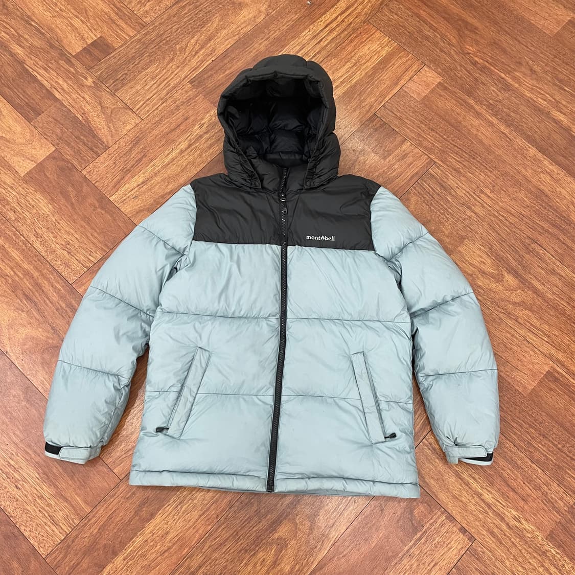몽벨 푸퍼 패딩 상품이미지1