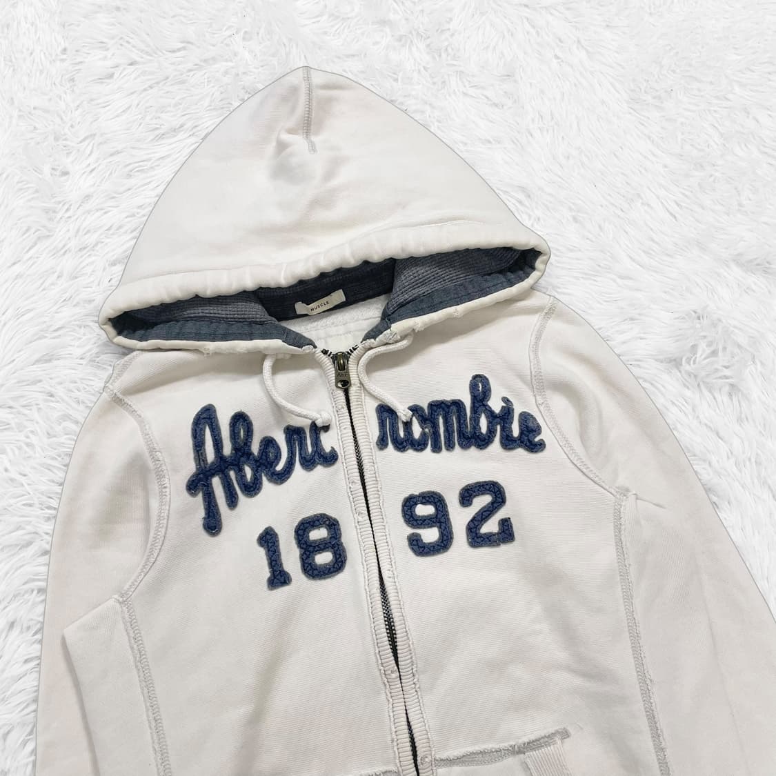 아베크롬비 스펠 로고 후드집업 아이보리 상품이미지3