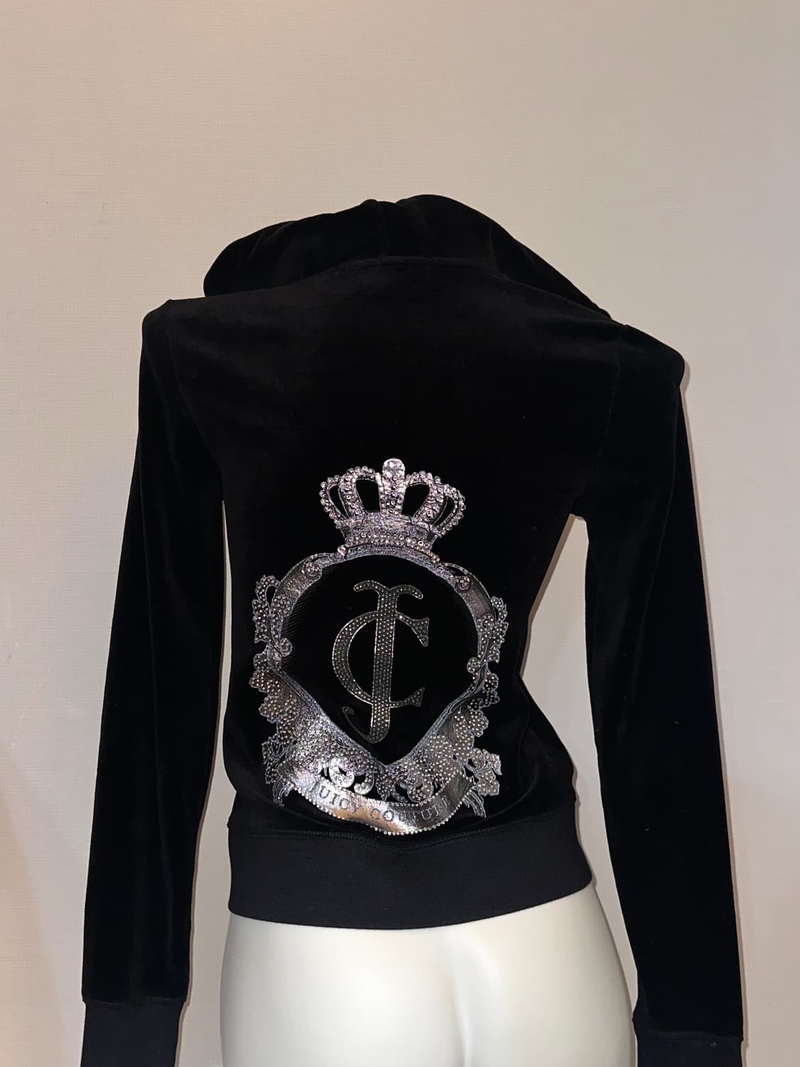 빈티지 쥬시꾸뛰르 슬림핏 벨벳후드집업 상품이미지1