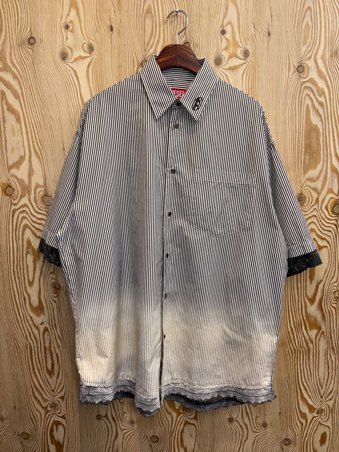 디젤 S-Trax 디스트레스드 스트라이프 반팔 셔츠 상품이미지1