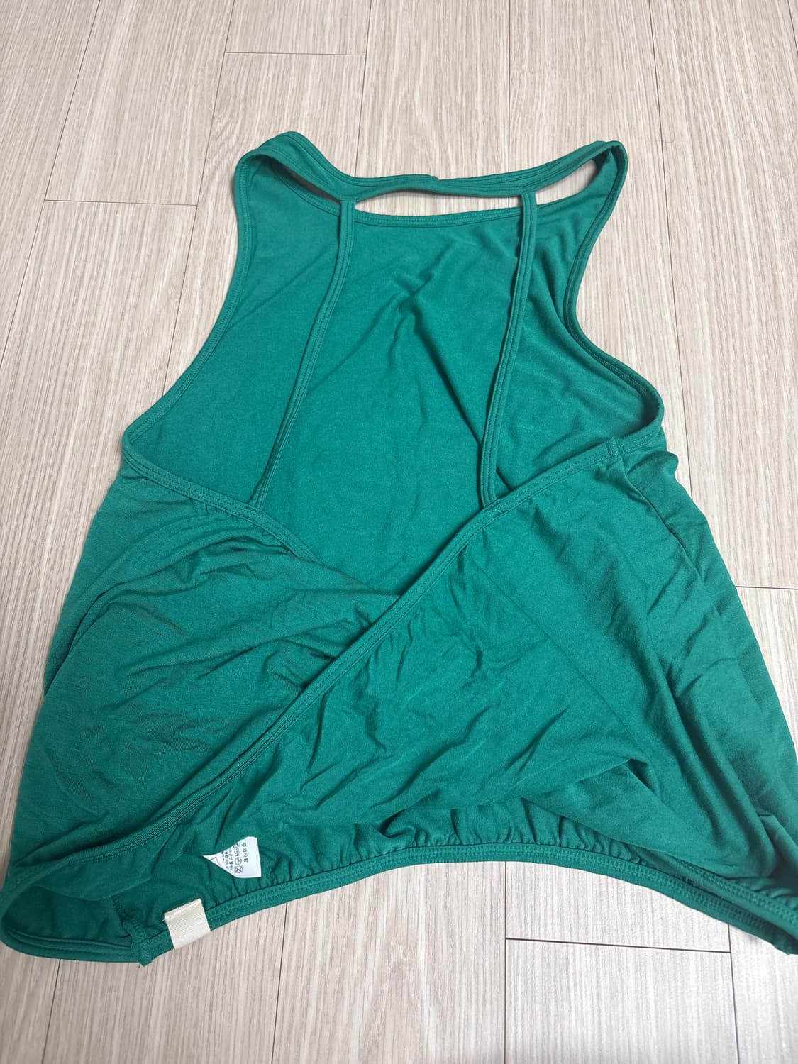 부디무드라 홀터탑 상품이미지4